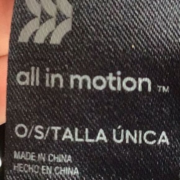 NWT All In Motion Neck Warmer Gator - Picture 7 of 7